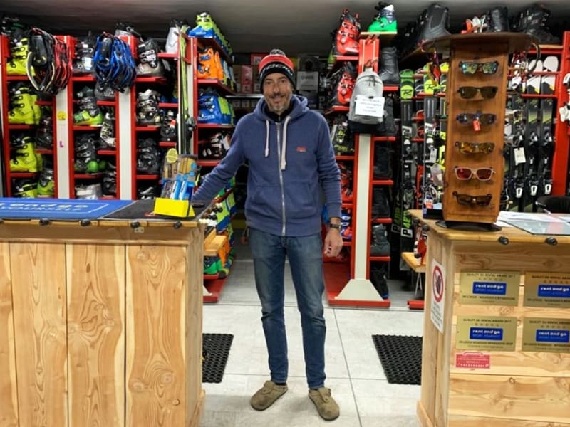 Magasin de location de ski Ski Lodge - Noleggio e Riparazione à Via Nazionale, 16a, Claviere