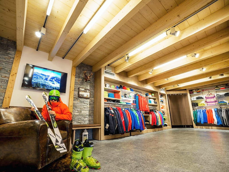 Magasin de location de ski Celso Sport à Via Vallecetta, 5, Bormio