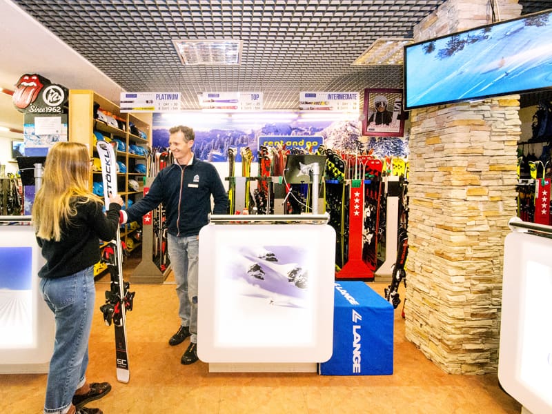 Magasin de location de ski Celso Sport à Via Vallecetta, 5, Bormio