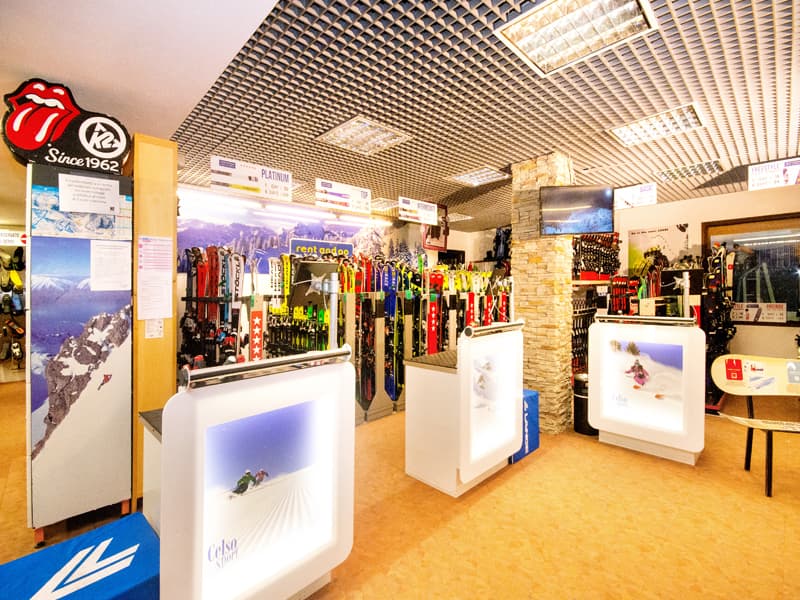 Magasin de location de ski Celso Sport à Via Vallecetta, 5, Bormio