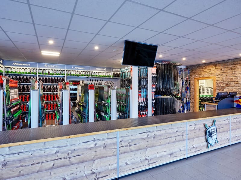 Magasin de location de ski Skiverleih Garmisch à Zugspitzstraße 68, Garmisch-Partenkirchen